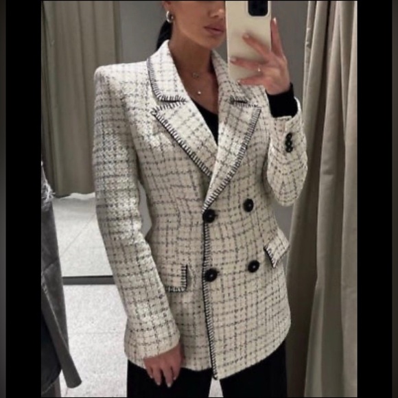 Zara Women's Cream Tweed Blazer - Picture 8 of 11